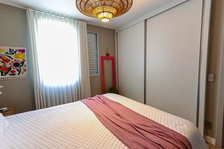 Apartamento à venda com 250m², 4 quartos e 3 vagasQuarto 1