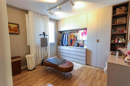 Apartamento à venda com 250m², 4 quartos e 3 vagasQuarto Suíte