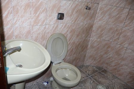 Casa à venda com 156m², 3 quartos e 2 vagasBanheiro 2