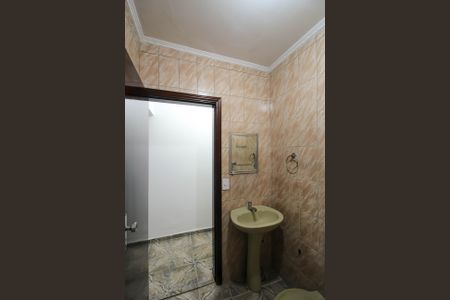 Casa à venda com 156m², 3 quartos e 2 vagasLavabo