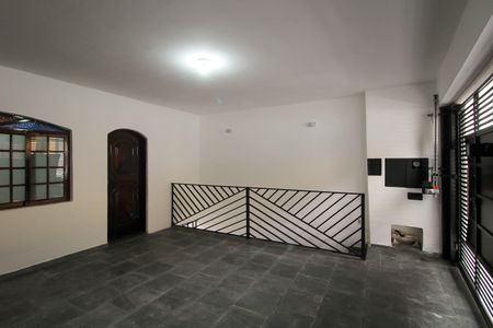 Casa à venda com 156m², 3 quartos e 2 vagasGaragem