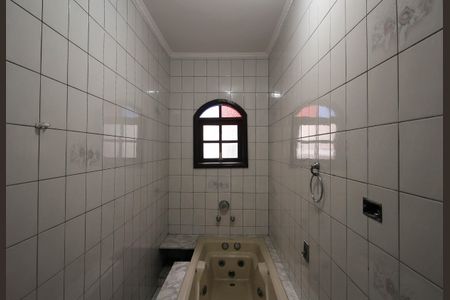 Casa à venda com 156m², 3 quartos e 2 vagasBanheiro da Suíte