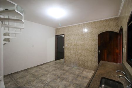 Casa à venda com 156m², 3 quartos e 2 vagasCozinha