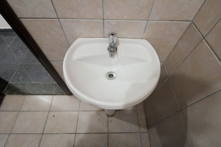 Casa à venda com 156m², 3 quartos e 2 vagasBanheiro social