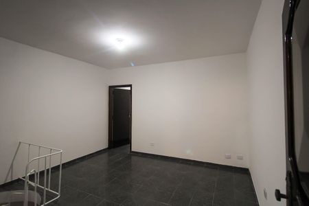 Sala de casa para alugar com 3 quartos, 156m² em Parque dos Bancarios, São Paulo