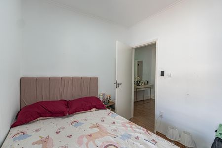 Casa à venda com 104m², 3 quartos e 2 vagasSuíte