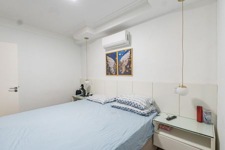 Casa à venda com 104m², 3 quartos e 2 vagasSuíte