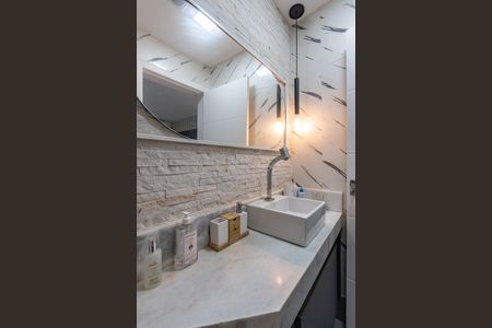 Casa à venda com 104m², 3 quartos e 2 vagasLavabo