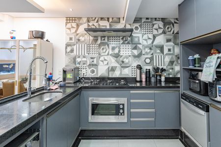 Casa à venda com 104m², 3 quartos e 2 vagasCozinha