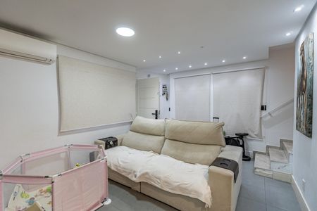 Sala de casa à venda com 3 quartos, 104m² em São João Climaco, São Paulo