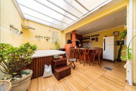 Casa à venda com 300m², 4 quartos e 4 vagas