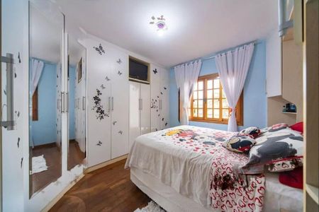 Casa à venda com 300m², 4 quartos e 4 vagas