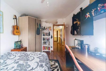 Casa à venda com 300m², 4 quartos e 4 vagas