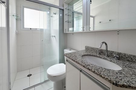 Apartamento à venda com 64m², 3 quartos e 1 vagaBanheiro Social