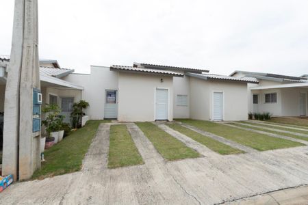 Casa de condomínio para alugar com 53m², 2 quartos e 2 vagasFachada 