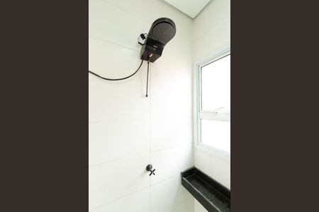 Casa de condomínio para alugar com 53m², 2 quartos e 2 vagasBanheiro Suíte