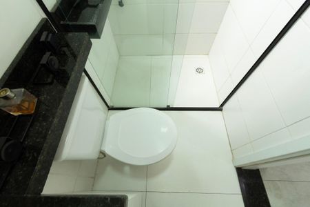 Casa de condomínio para alugar com 53m², 2 quartos e 2 vagasBanheiro Social 