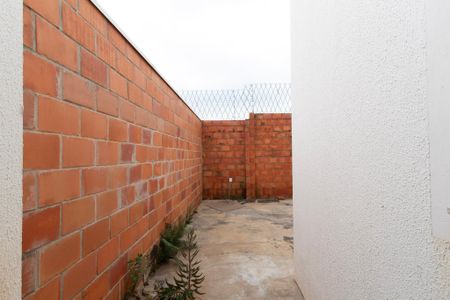 Casa de condomínio para alugar com 53m², 2 quartos e 2 vagasQuintal 