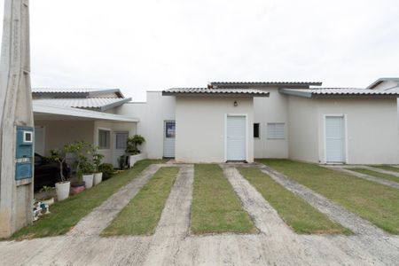 Casa de condomínio para alugar com 53m², 2 quartos e 2 vagasFachada 
