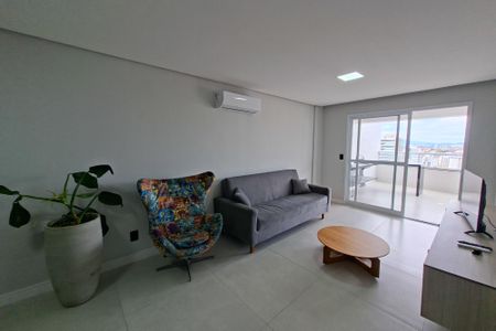 Sala de apartamento para alugar com 2 quartos, 122m² em Vila Caiçara, Praia Grande