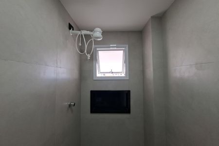 Apartamento para alugar com 122m², 2 quartos e 1 vagaBanheiro da suite 