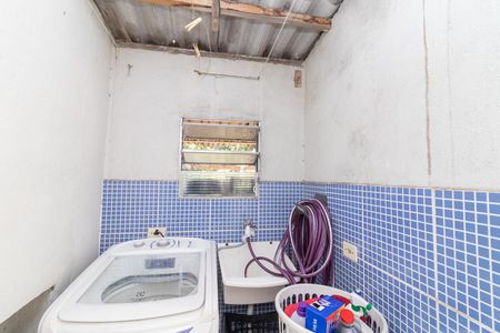 Casa à venda com 75m², 2 quartos e 1 vagaLavanderia