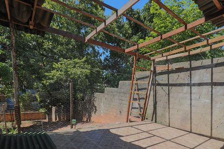 Casa à venda com 75m², 2 quartos e 1 vagaÁrea externa
