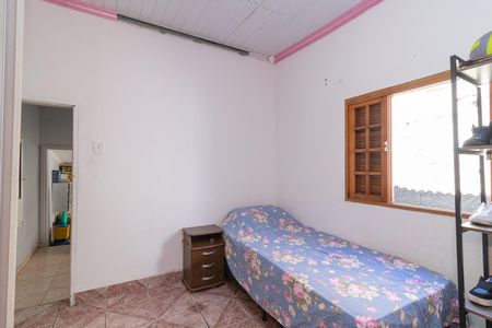 Casa à venda com 75m², 2 quartos e 1 vagaQuarto 2