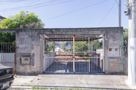 Casa à venda com 75m², 2 quartos e 1 vagaFachada+Plaquinha