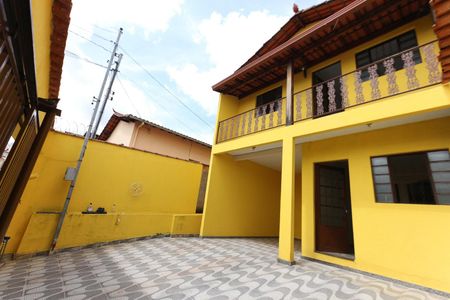 Casa à venda com 360m², 3 quartos e 3 vagasFachada