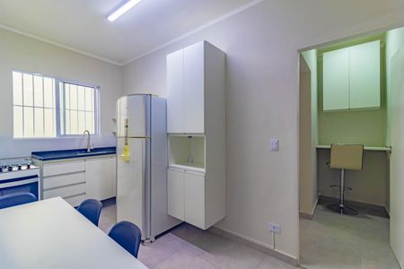 Casa para alugar com 2 quartos, 70m² em Jardim Oriental, São Paulo