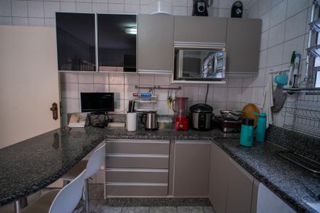 Casa à venda com 200m², 3 quartos e 3 vagasCozinha