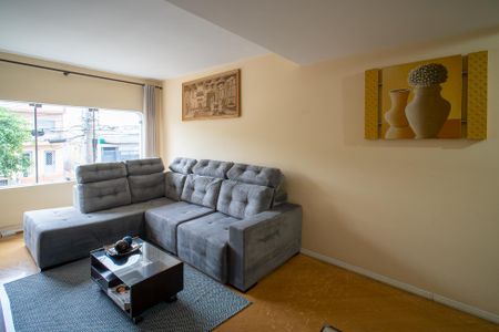 Casa à venda com 200m², 3 quartos e 3 vagasSala