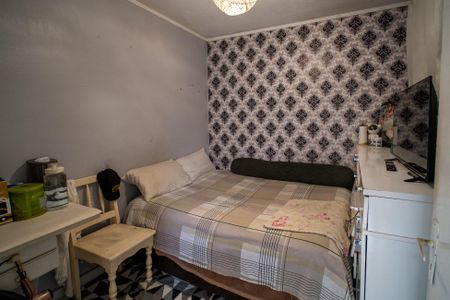 Casa à venda com 200m², 3 quartos e 3 vagasEdícula