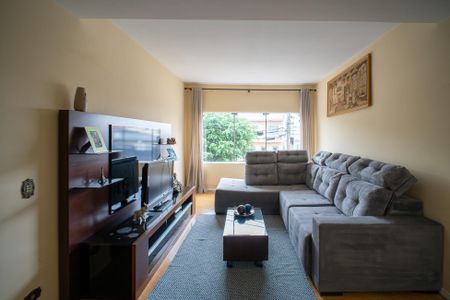 Casa à venda com 200m², 3 quartos e 3 vagasSala