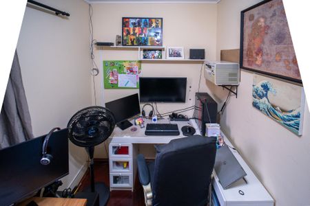 Casa à venda com 200m², 3 quartos e 3 vagasQuarto 2