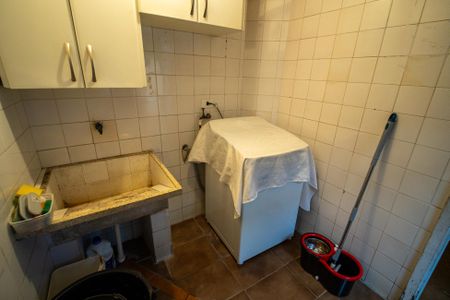 Casa à venda com 200m², 3 quartos e 3 vagasÁrea de Serviço