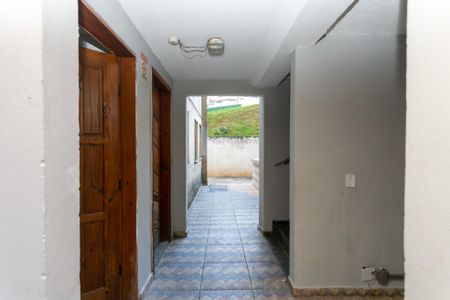Apartamento para alugar com 40m², 2 quartos e sem vagaÁrea comum 