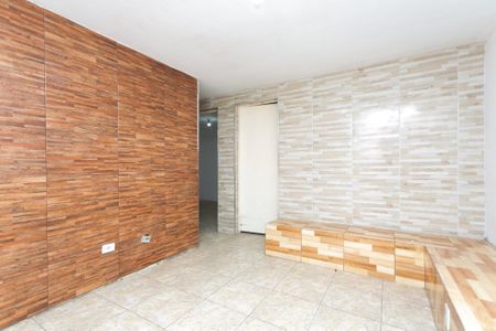 Sala de apartamento para alugar com 2 quartos, 40m² em Guaianases, São Paulo