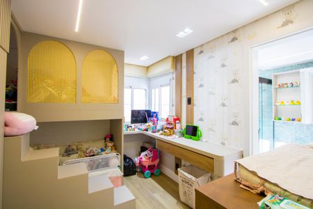 Apartamento à venda com 125m², 3 quartos e 3 vagasQuarto 2