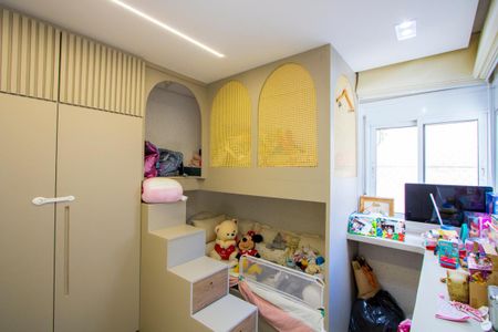 Apartamento à venda com 125m², 3 quartos e 3 vagasQuarto 2