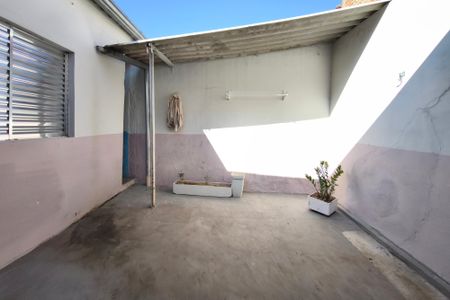 Casa para alugar com 100m², 3 quartos e 3 vagasQuintal