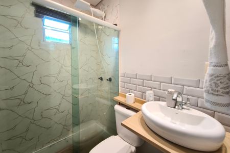 Casa para alugar com 100m², 3 quartos e 3 vagasBanheiro Social