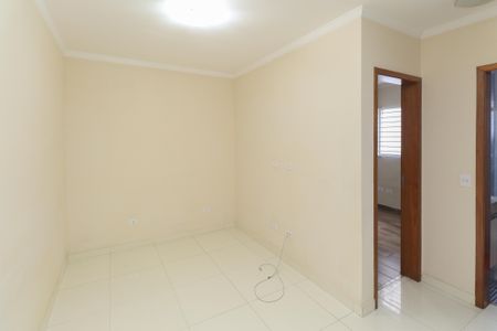 Sala de apartamento à venda com 2 quartos, 49m² em Vila Nivi, São Paulo