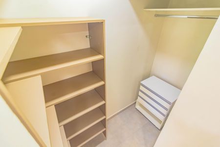 Casa para alugar com 1 quarto, 20m² em Jardim Oriental, São Paulo