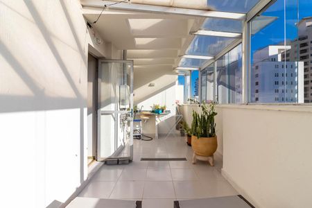 Apartamento à venda com 127m², 2 quartos e 2 vagasVaranda / Quintal