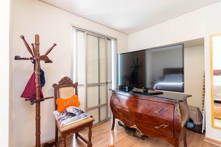 Apartamento à venda com 127m², 2 quartos e 2 vagasSuíte