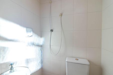 Apartamento à venda com 127m², 2 quartos e 2 vagasBanheiro de Serviço
