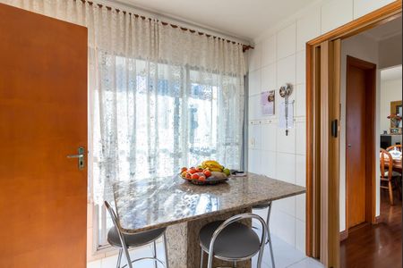 Apartamento à venda com 127m², 2 quartos e 2 vagasCozinha
