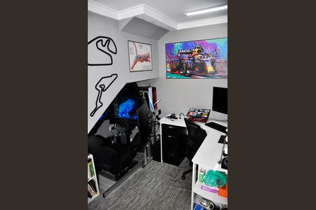 Casa à venda com 185m², 4 quartos e 3 vagasDetalhe - Quarto 04 com Suíte